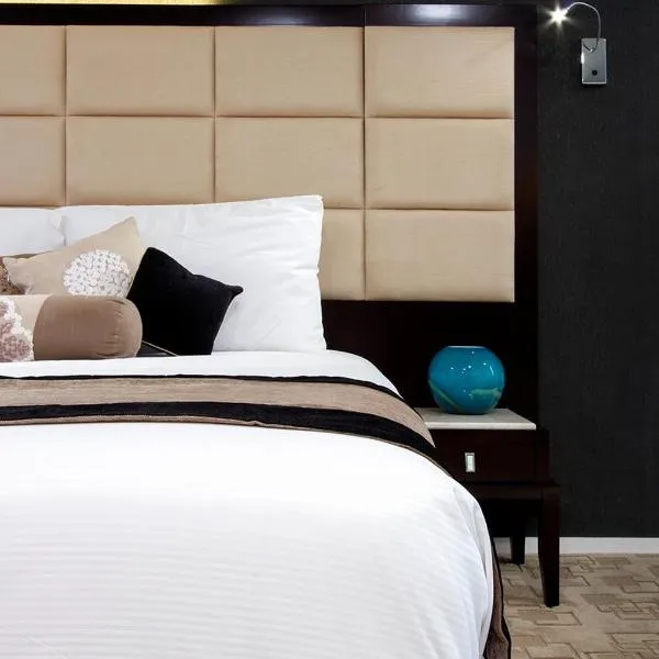 VR Queen Street Hotel & Suites, hotel v Aucklandu