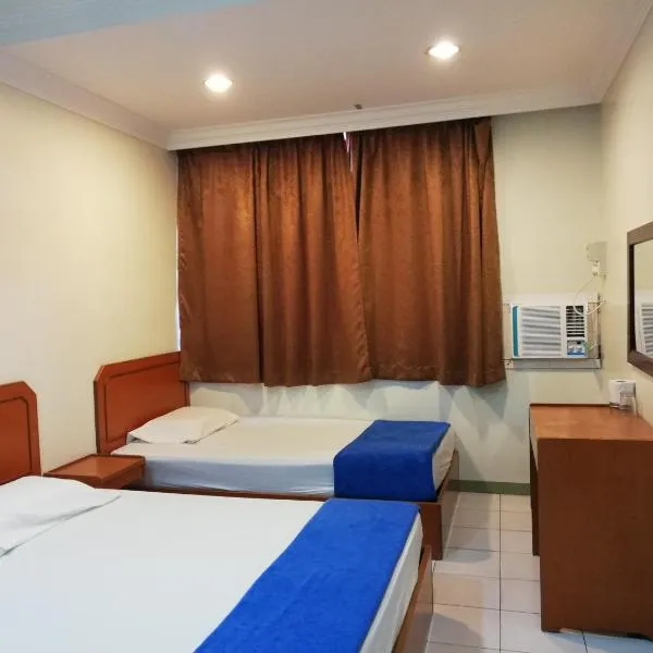 Sri Gate Hotel: Dungun şehrinde bir otel