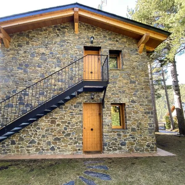 Casa MARAVILLA 8 pax. Deporte y relax exclusivo!, hotel in La Molina