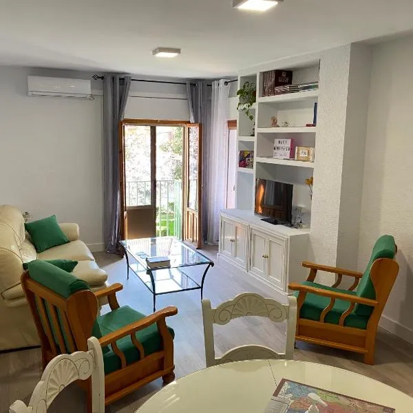 Apartamento Dacosta: Plasencia'da bir otel