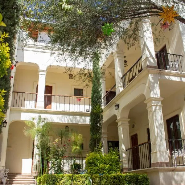 Hotel Mariazel, hôtel à Bernal