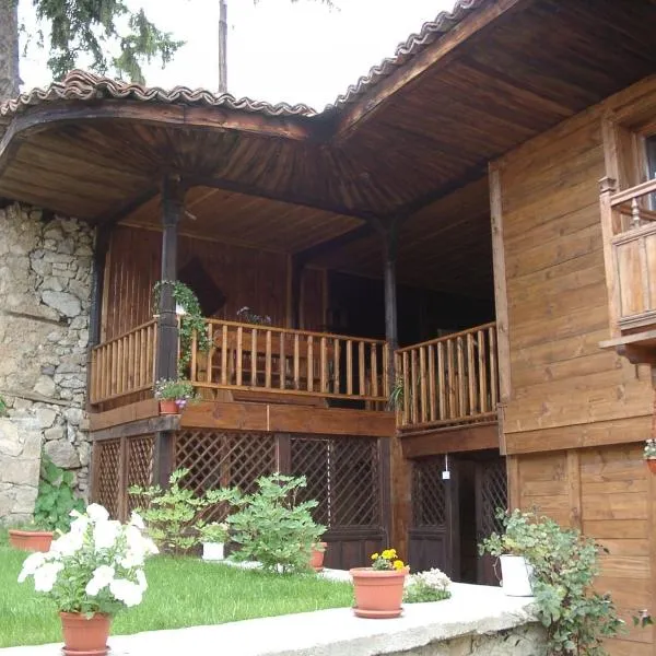 Sarafova Guest House, готель у місті Копривштиця