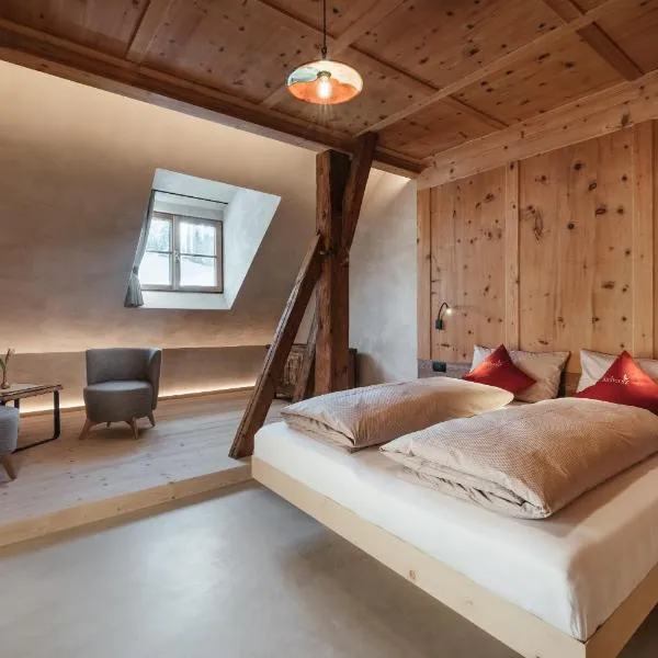 Lüch Colz, khách sạn ở Badia