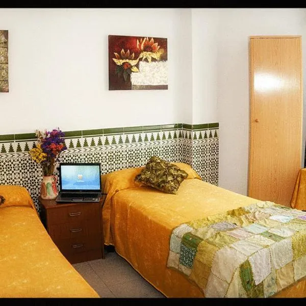 Hostal Estación, hotel v destinaci Almería