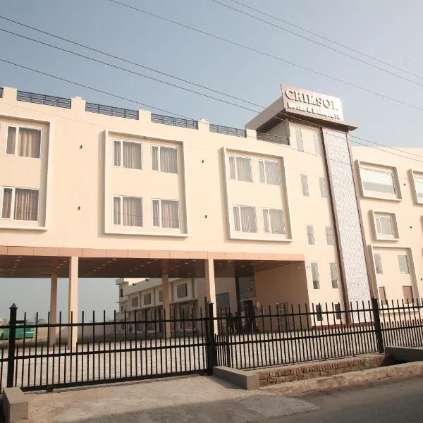 Crimson Hotel & Banquets, hôtel à Gangānagar