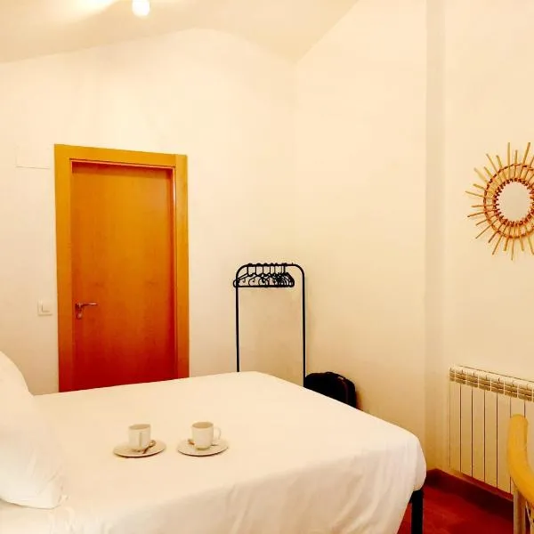 Apartamentos Candelario by gaiarooms, hotel in Candelario