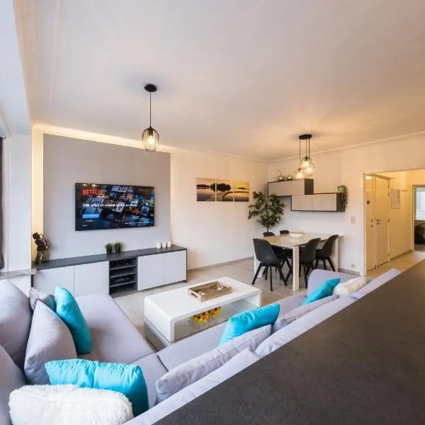 Ostend Center Parkview Apartment Free Parking, hotel in Ostend