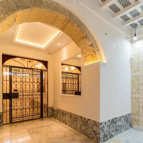 Apartamento Entrecatedrales, hotel di Cádiz