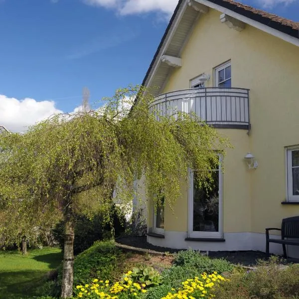 Ferienwohnung Landfein Schalkenmehren, hotel in Schalkenmehren