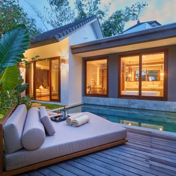 Agra & Amurti Villas, hotel v destinaci Munggu