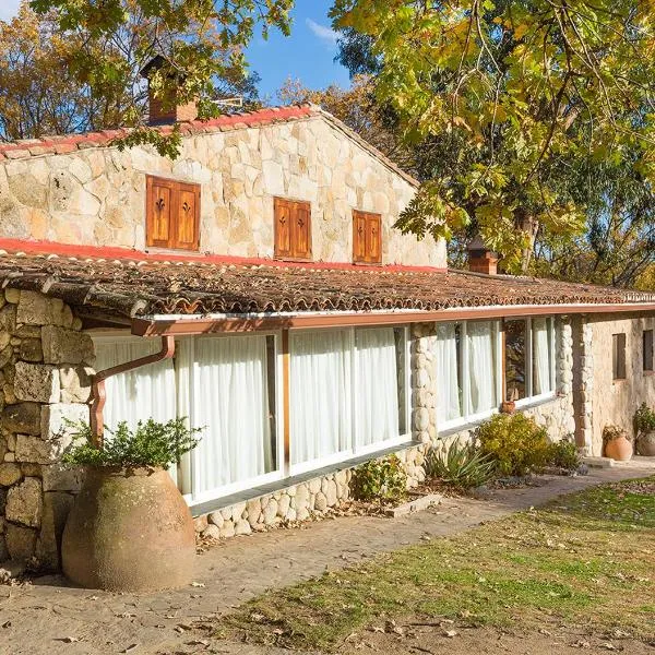 El Corralon, hotel in Casavieja