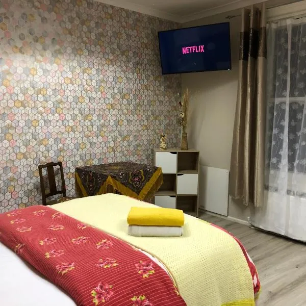 Bright Apartments, hotel in Peterborough