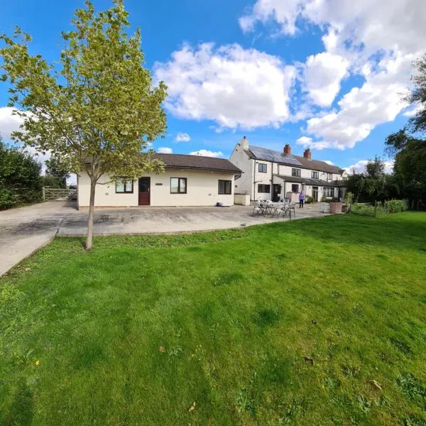 Cosy stable conversion between Sheffield & Leeds, hotel v destinaci Pontefract
