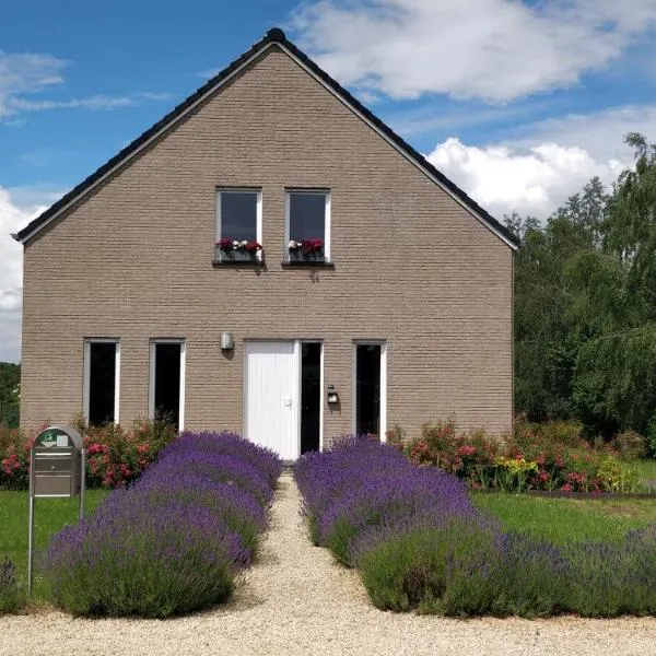 Le bordon, hotel em Achêne