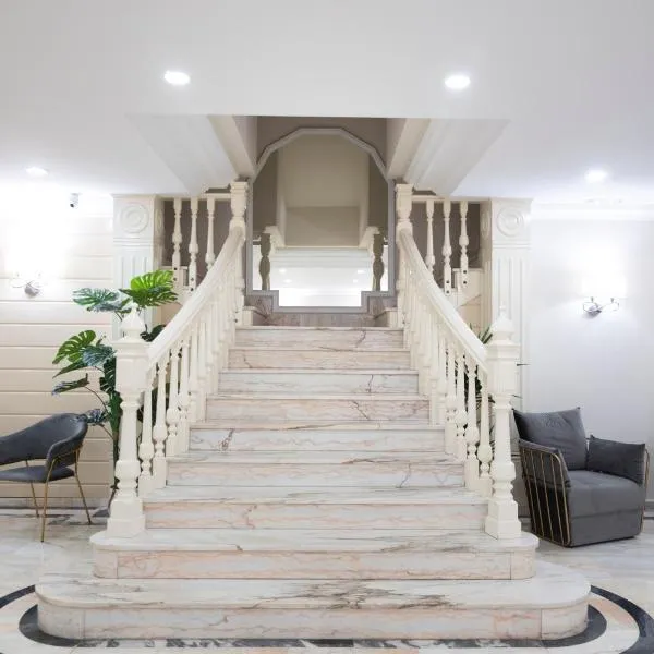Hotel Ramomar, hotel Tomellosóban