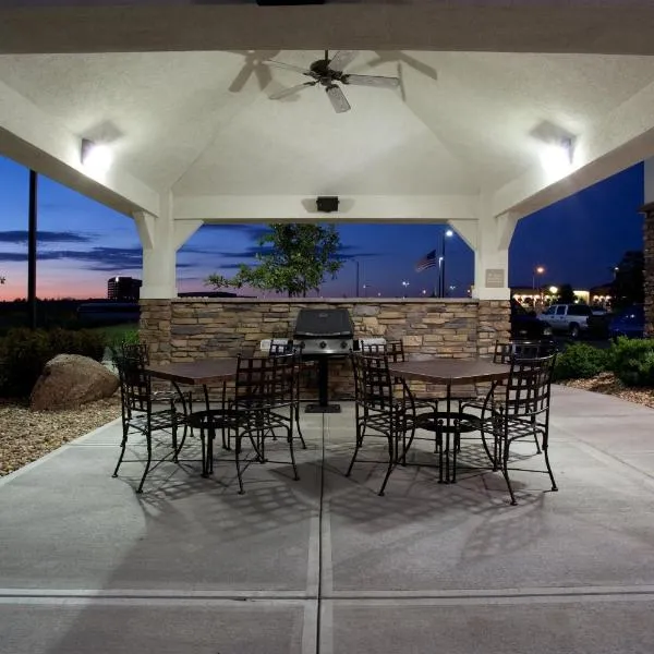 Candlewood Suites Loveland by IHG, hotel a Loveland