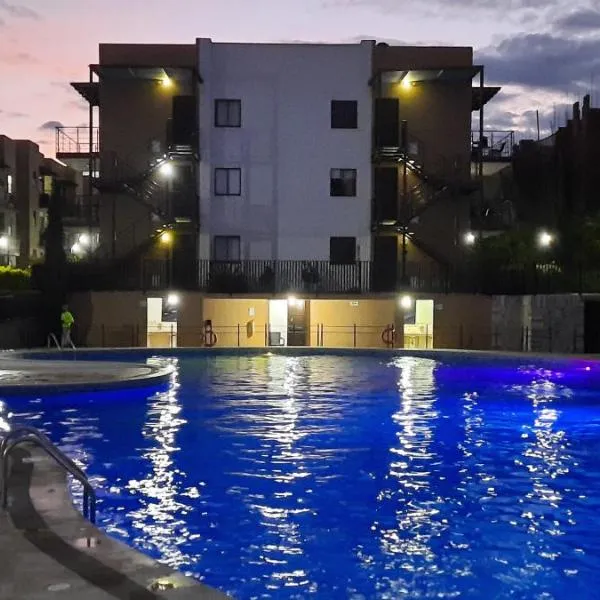 Apartasol Reserva La Colina, hotel en La Palmita