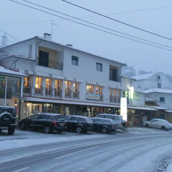 Encosta da Serra – hotel w mieście Sabugueiro