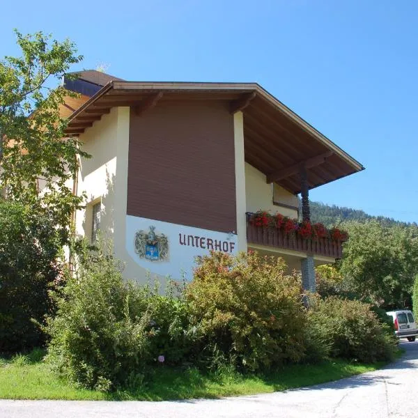 Pension Unterhof, khách sạn ở Kolsassberg