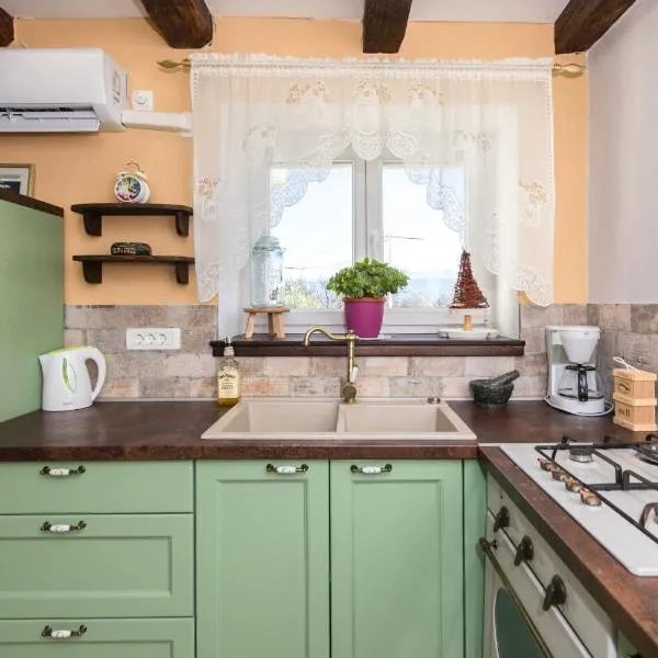 Apartman Lidija, hotel em Risika
