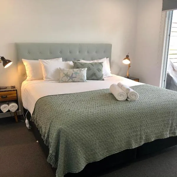 BINALONG BRAE @ Bay of Fires Two bedroom both with ensuites, hotel v destinaci Binalong Bay