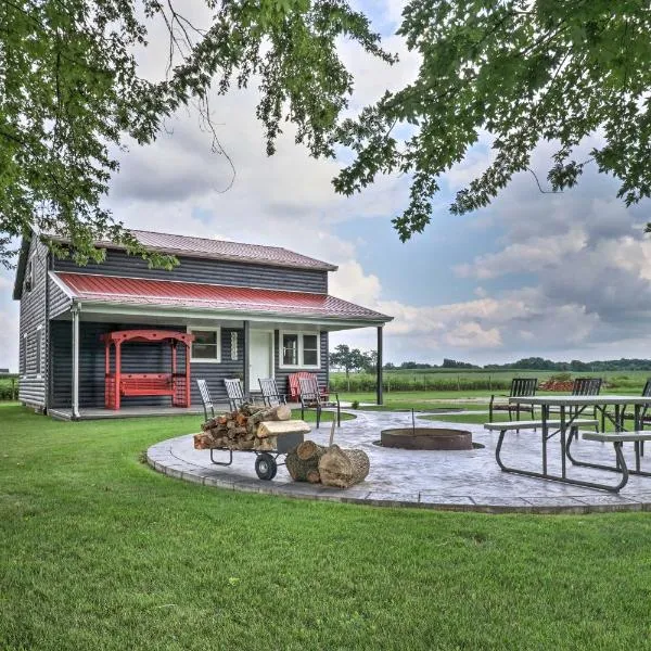 Cozy Haven of Rest Home with Amish Country Views!, hotel v destinácii Sturgis
