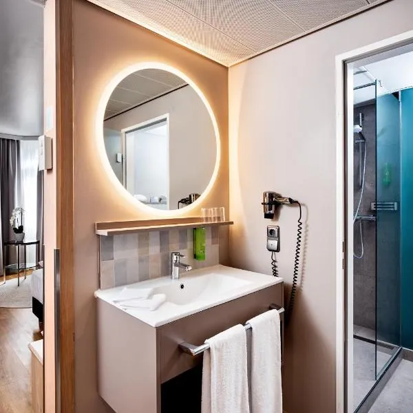 Mövenpick Hotel München Airport - photo 3