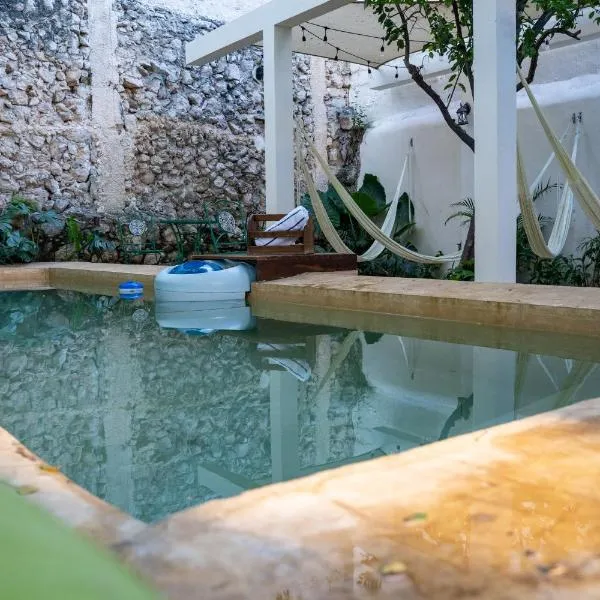 Hotel & Hostal Boutique Casa Garza, hotel v destinaci Mérida