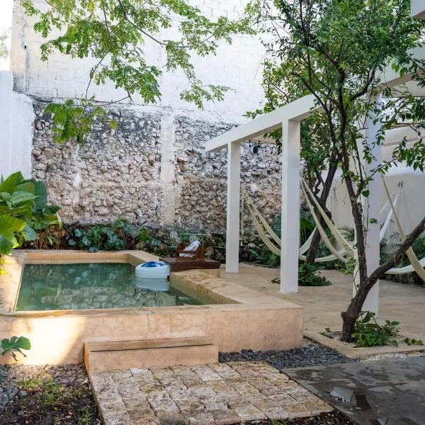 Hotel & Hostal Boutique Casa Garza, hotel en Mérida