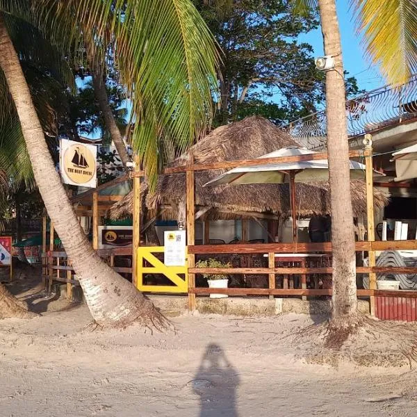 The Boat House, hotel en Boca Chica