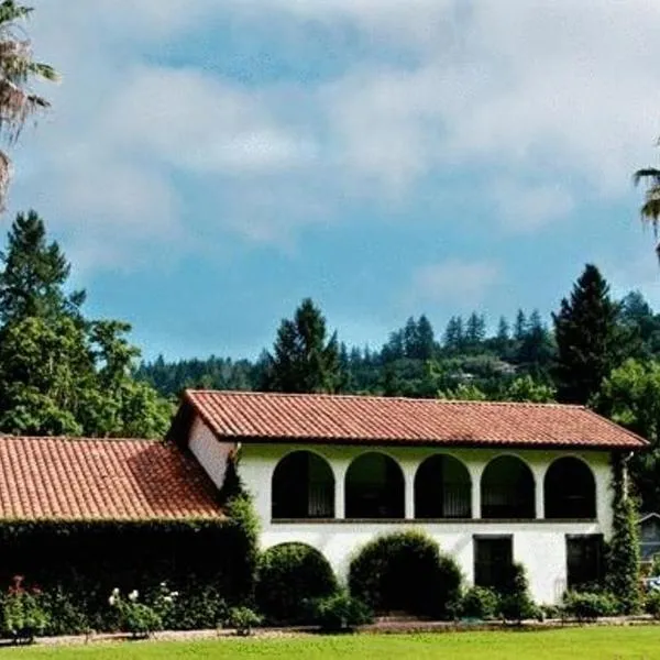 Spanish Villa Inn, hótel í St. Helena