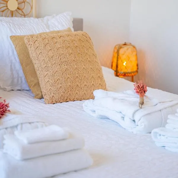 Nora Waterview: Breda şehrinde bir otel