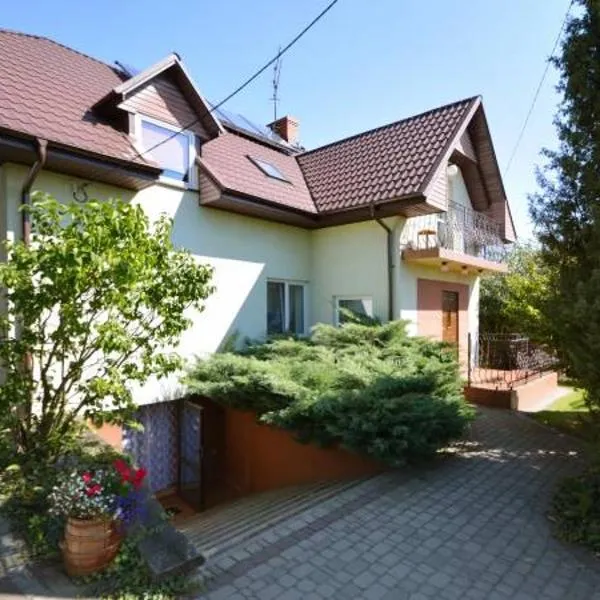 Agroturystyka Nad Bugiem Szuminka, hotel in Nowosiółki