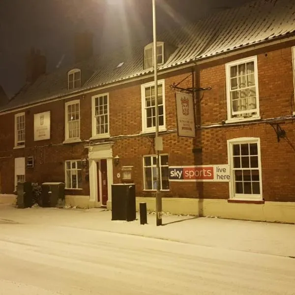 Kings Head Hotel Ltd, hotel in Yaxham