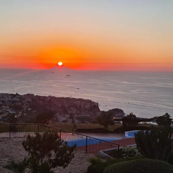 Marasusa Floreal, hotel a Parghelia