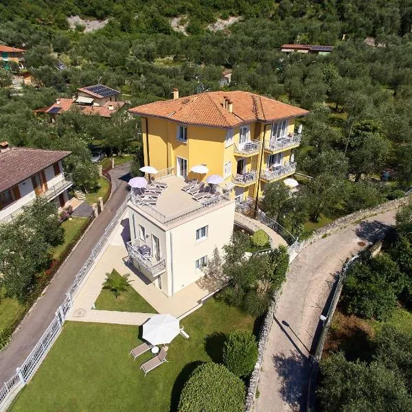La Pervinca Apartments, hótel í Malcesine