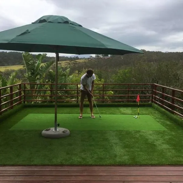 Agape holiday house, hotel in Herolds Bay