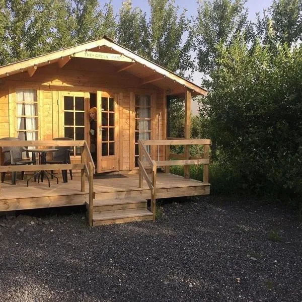 Rauðuskriður farm, hotel v destinaci Hólmabæir