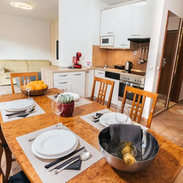 Aparthotel Rosa 404, hotel a Podcetrtek