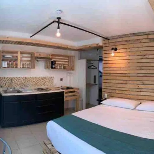 NUEVO Estudio en Playas Vicente Fox. ¡Excelente ubicación!, hotel in Boca del Río