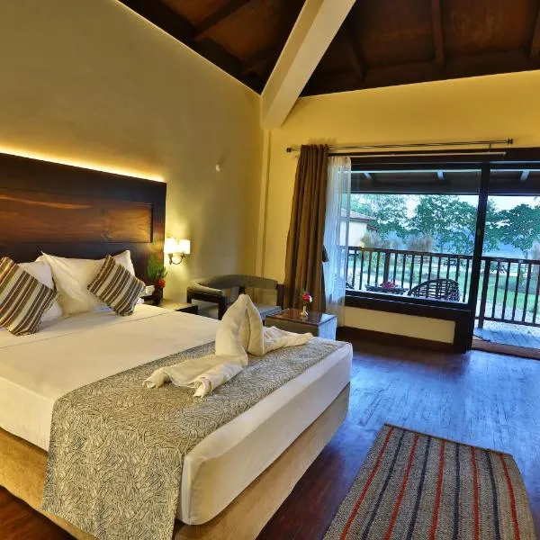 Jungle Villa Resort - Near Chitwan National Park, hotel en Chitwan