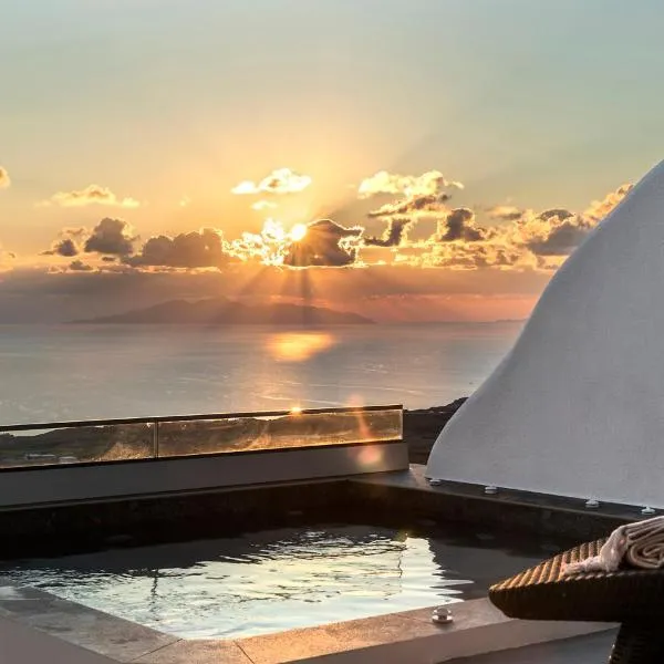 La Estrella 4 Suites with Sea View & 4 Prive Hot Tub, hotel em Vourvoúlos