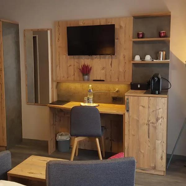 Hotel-Restaurant Zur Linde, hotel v destinaci Secklendorf