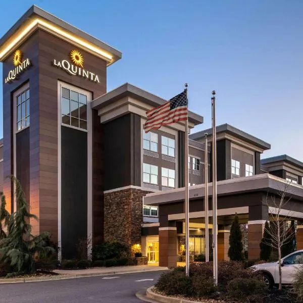 La Quinta by Wyndham Forsyth, hotel en Forsyth