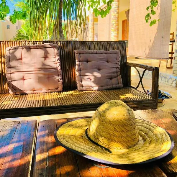 Pousada Casa do Bruno: Canoa Quebrada'da bir otel