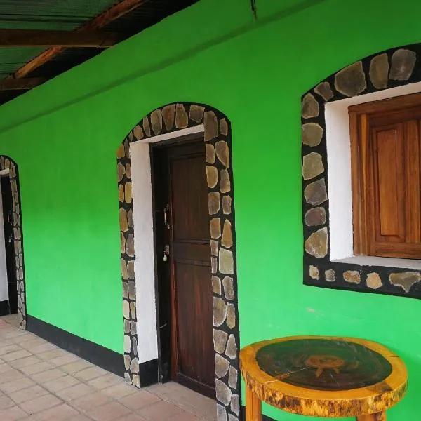 La Ceibita Tours, hotel in Los Potrerillos