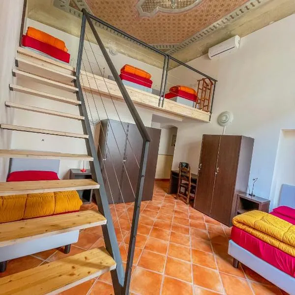 Emerald Palace, hotel ve Florencii