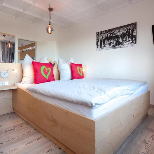 Haus am Berg - Pension direkt am Skihang, hotel v destinaci Kurort Oberwiesenthal
