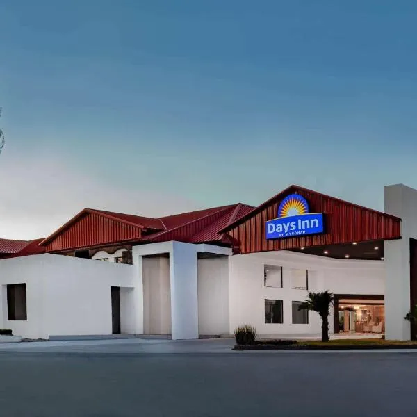 Days Inn by Wyndham Piedras Negras, hotel in Piedras Negras