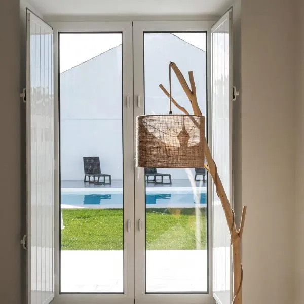 Pé no Campo Suites and Villa, hotel i Carvalhal